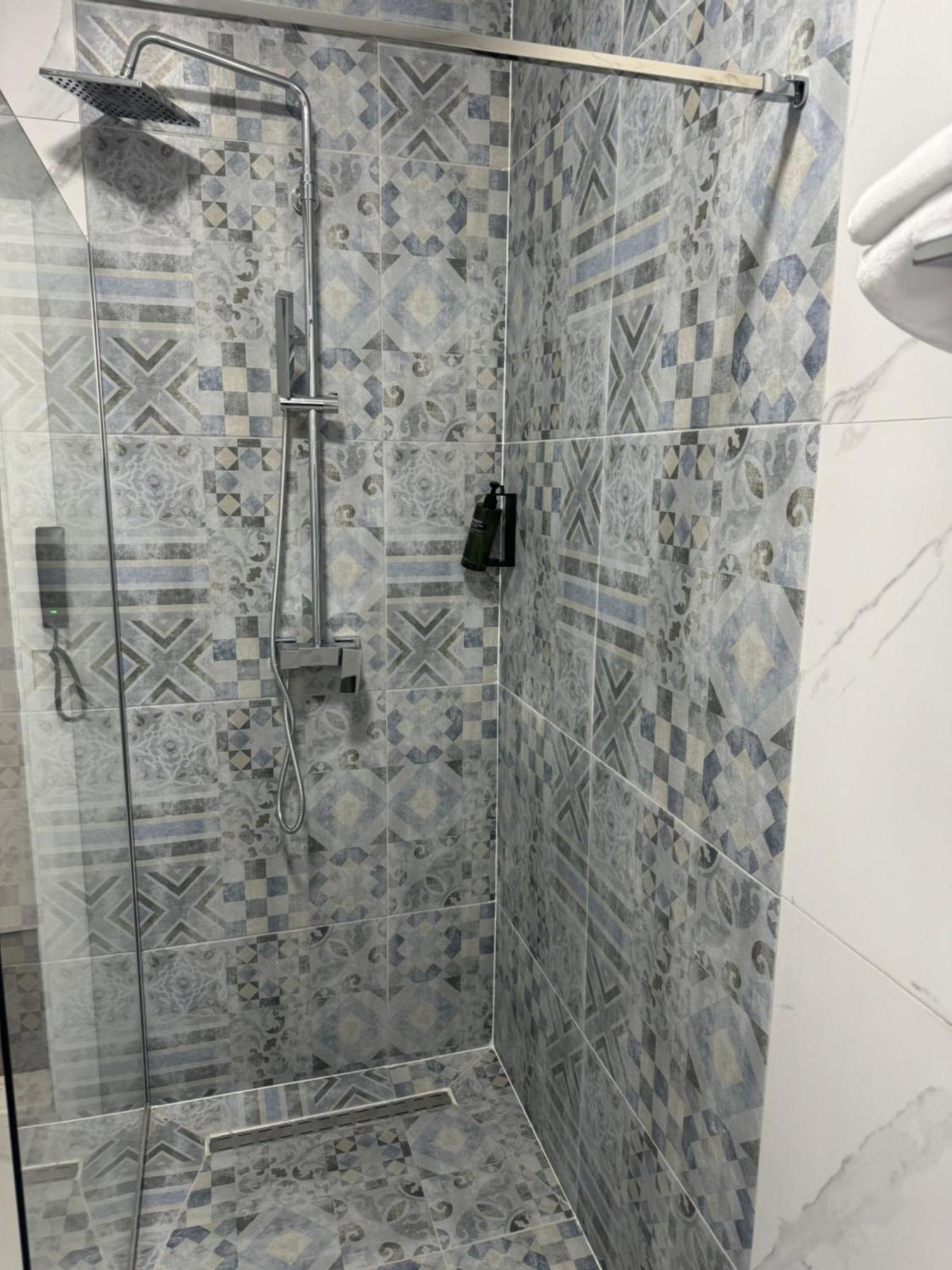 Hotel Le Manoir Γκόστιβαρ Εξωτερικό φωτογραφία