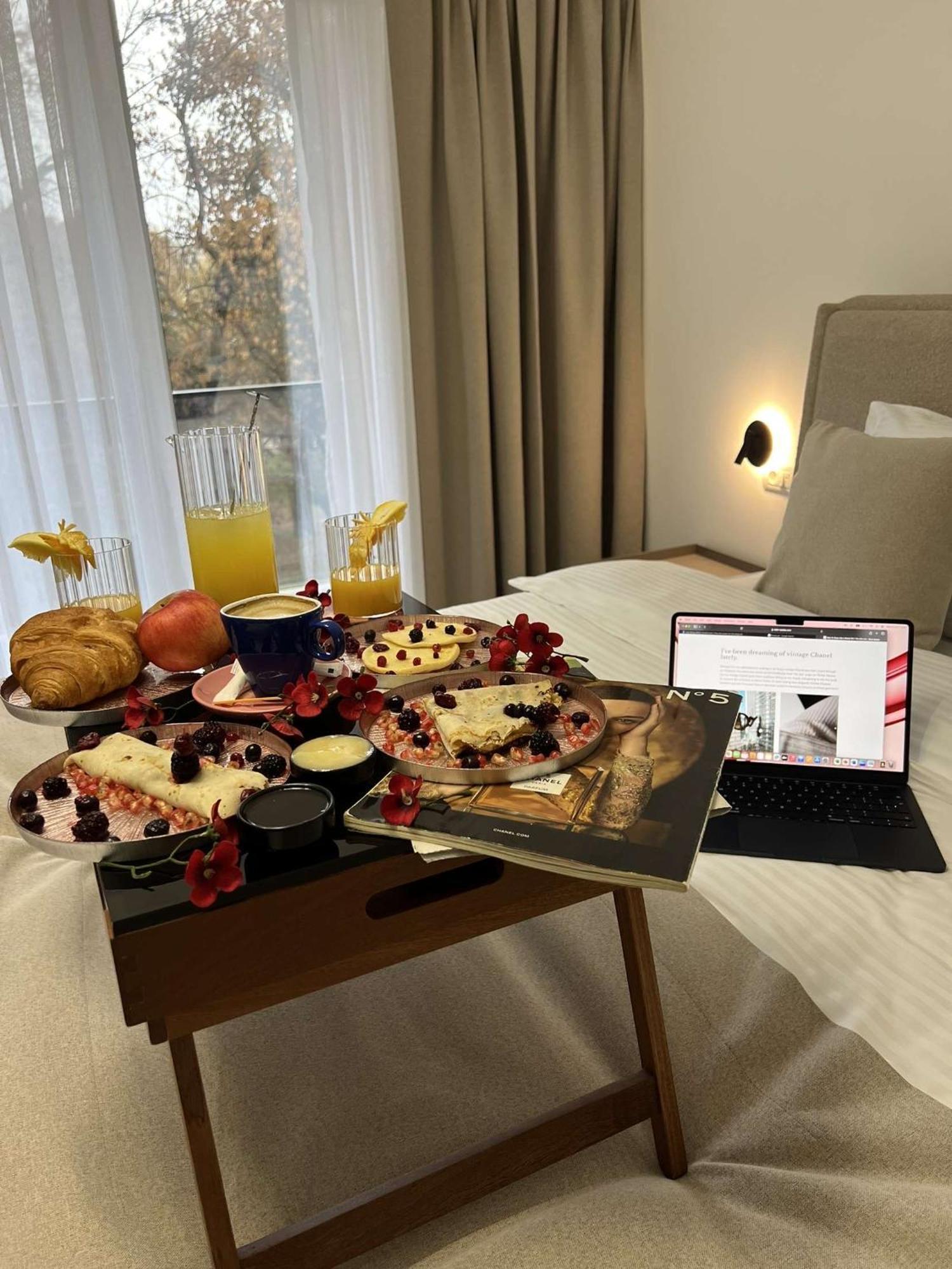 Hotel Le Manoir Γκόστιβαρ Εξωτερικό φωτογραφία